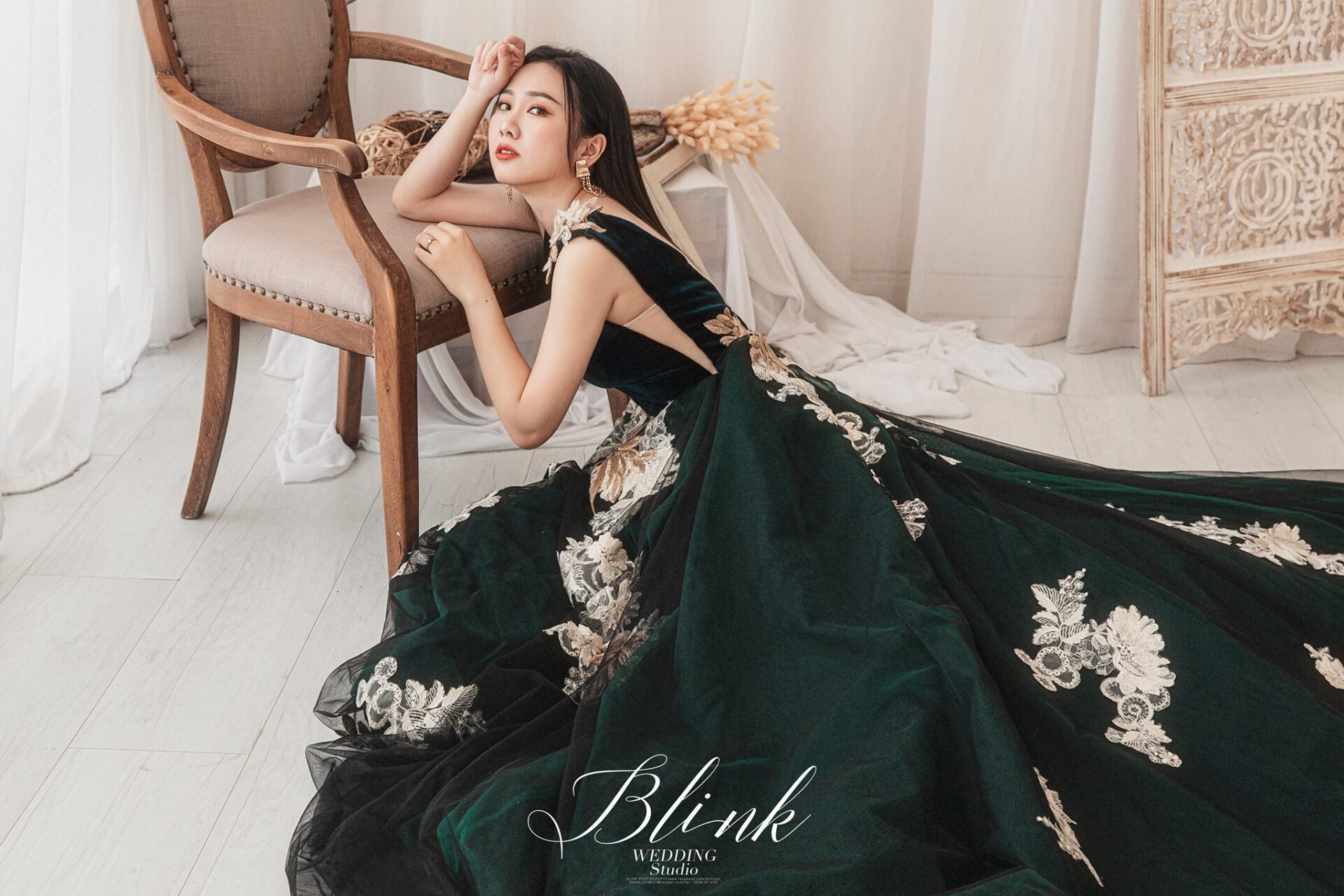 Blink studio / 舒驊＆柏志 婚紗照分享 | 愛情蔓延精緻婚紗 - 禮服出租 | 婚紗推薦 | 台中婚紗