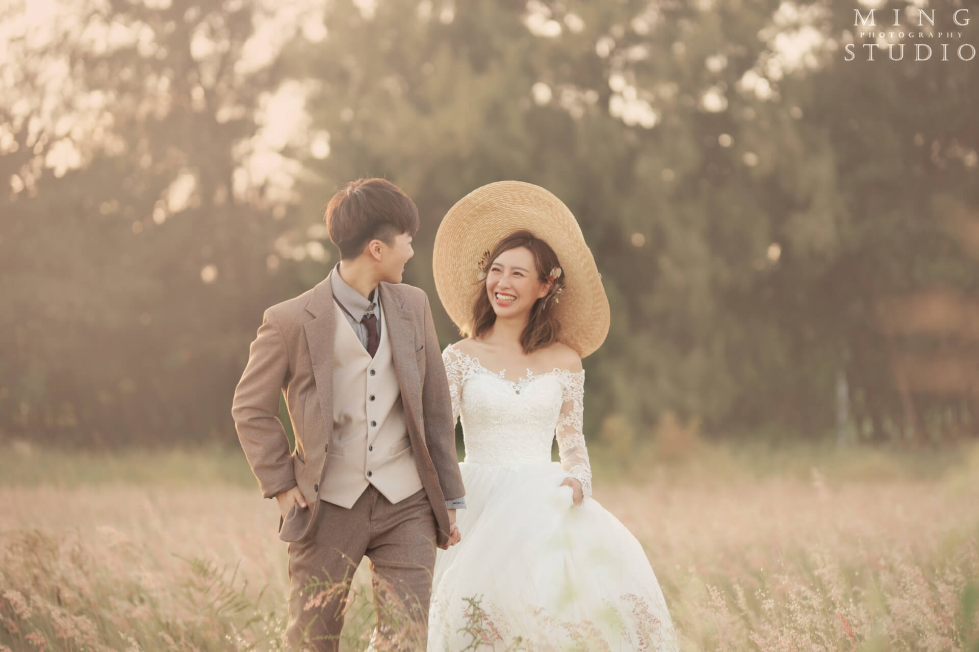 MING.STUDIO / Miffy＆Sunny 婚紗照分享 | 愛情蔓延精緻婚紗 - 禮服出租 | 婚紗推薦 | 台中婚紗